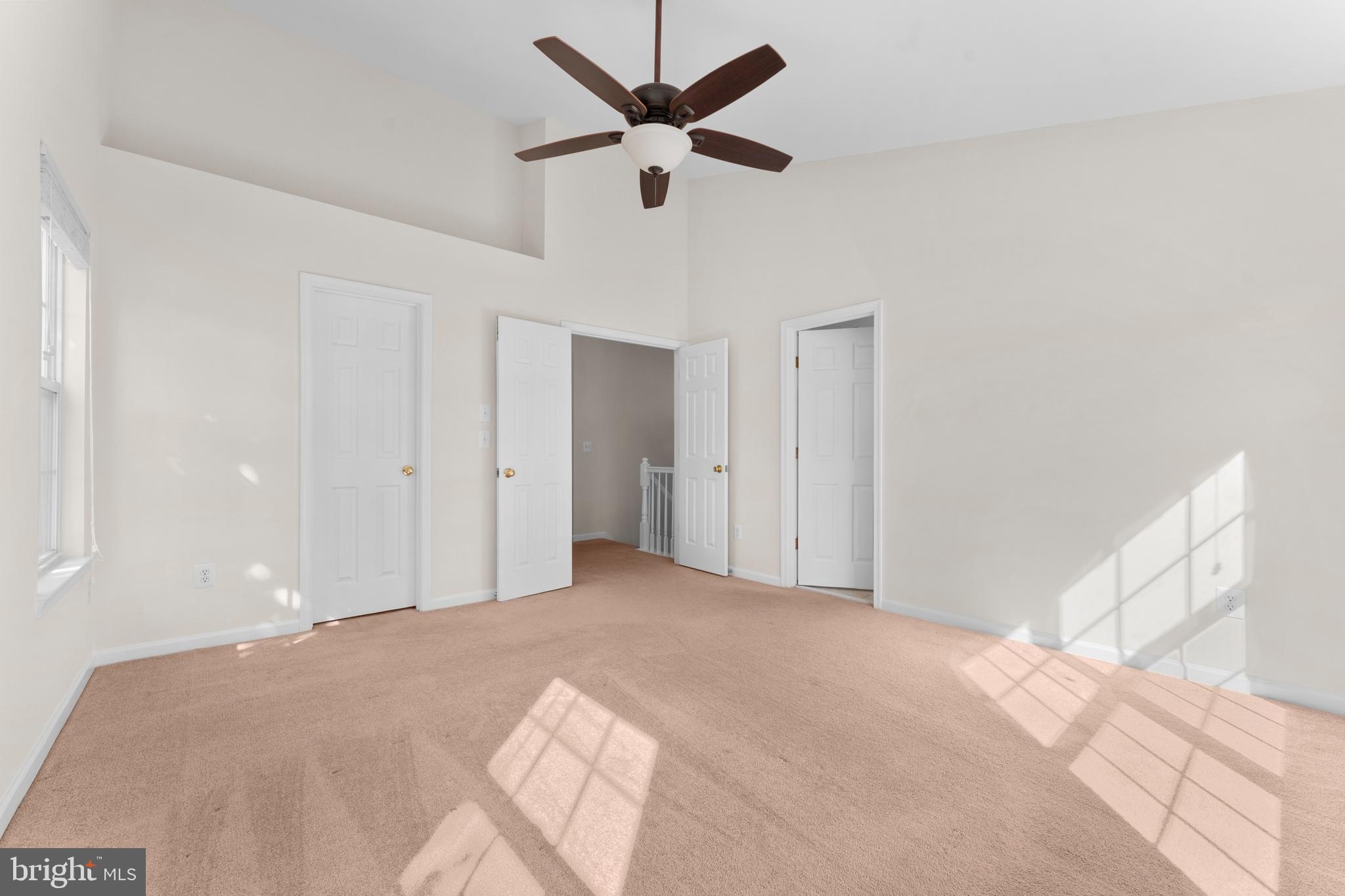 RIDGE TOP TERRACE - Residential