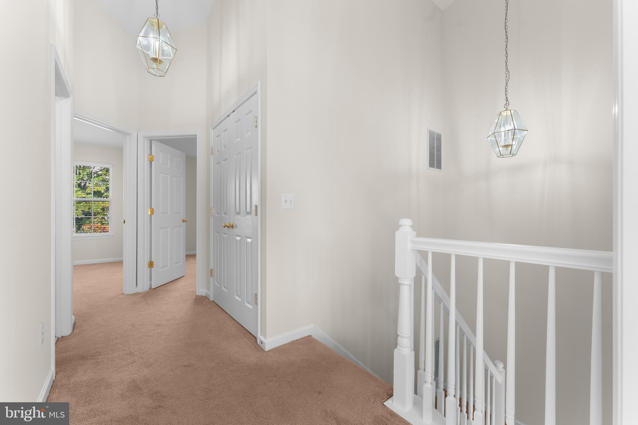 RIDGE TOP TERRACE - Residential