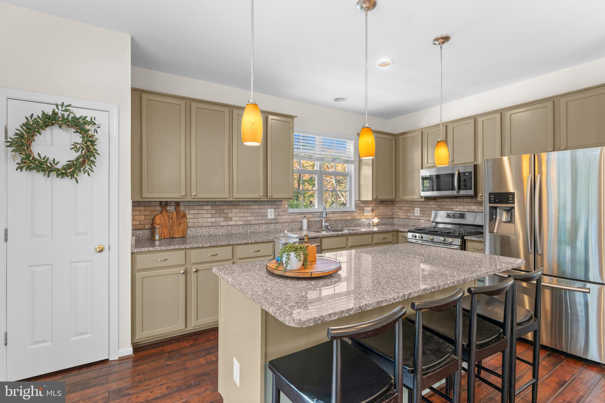 RIDGE TOP TERRACE - Residential