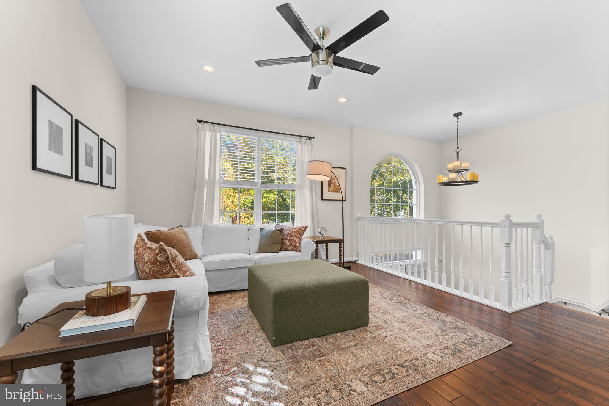 RIDGE TOP TERRACE - Residential