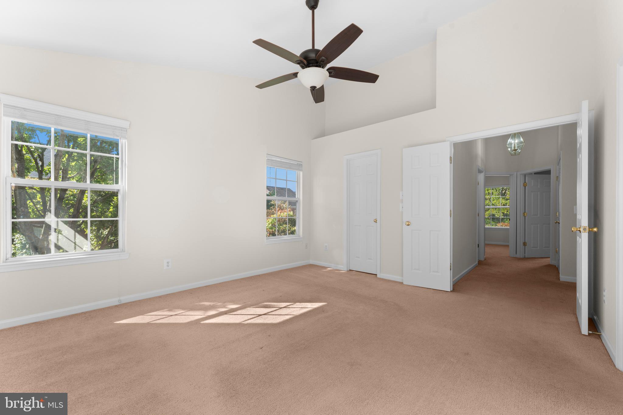 RIDGE TOP TERRACE - Residential