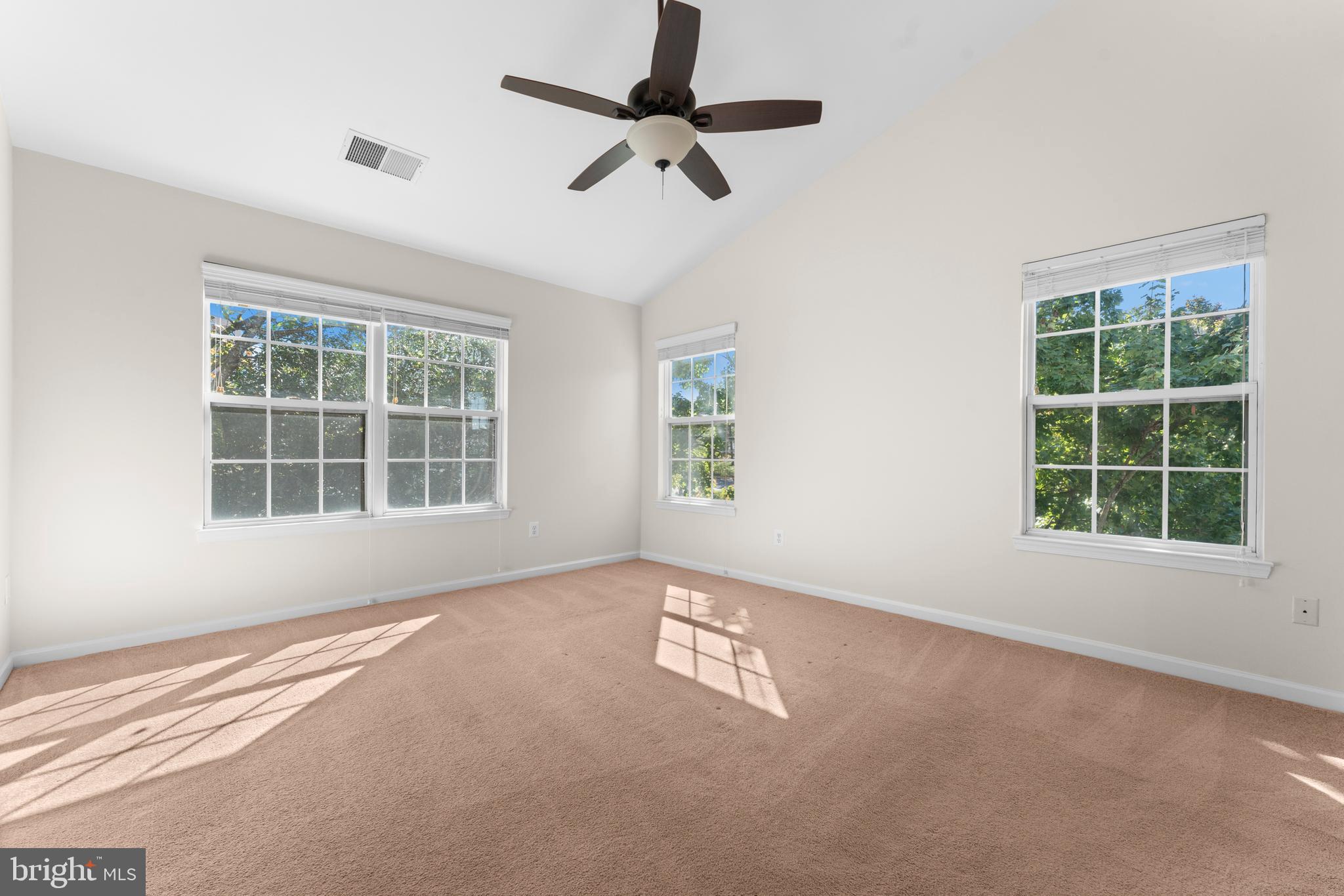 RIDGE TOP TERRACE - Residential