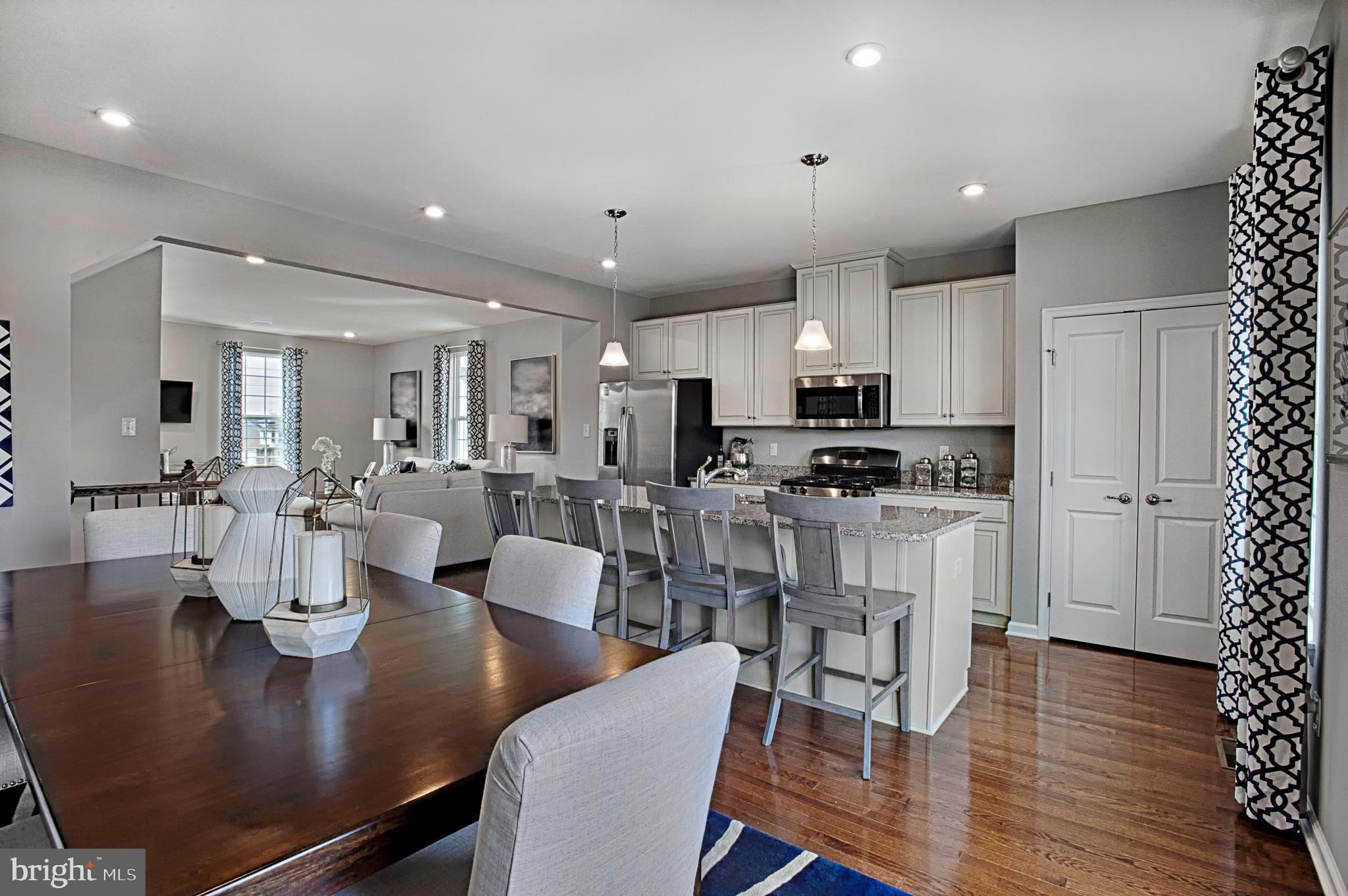 CEDAR HILL - Residential