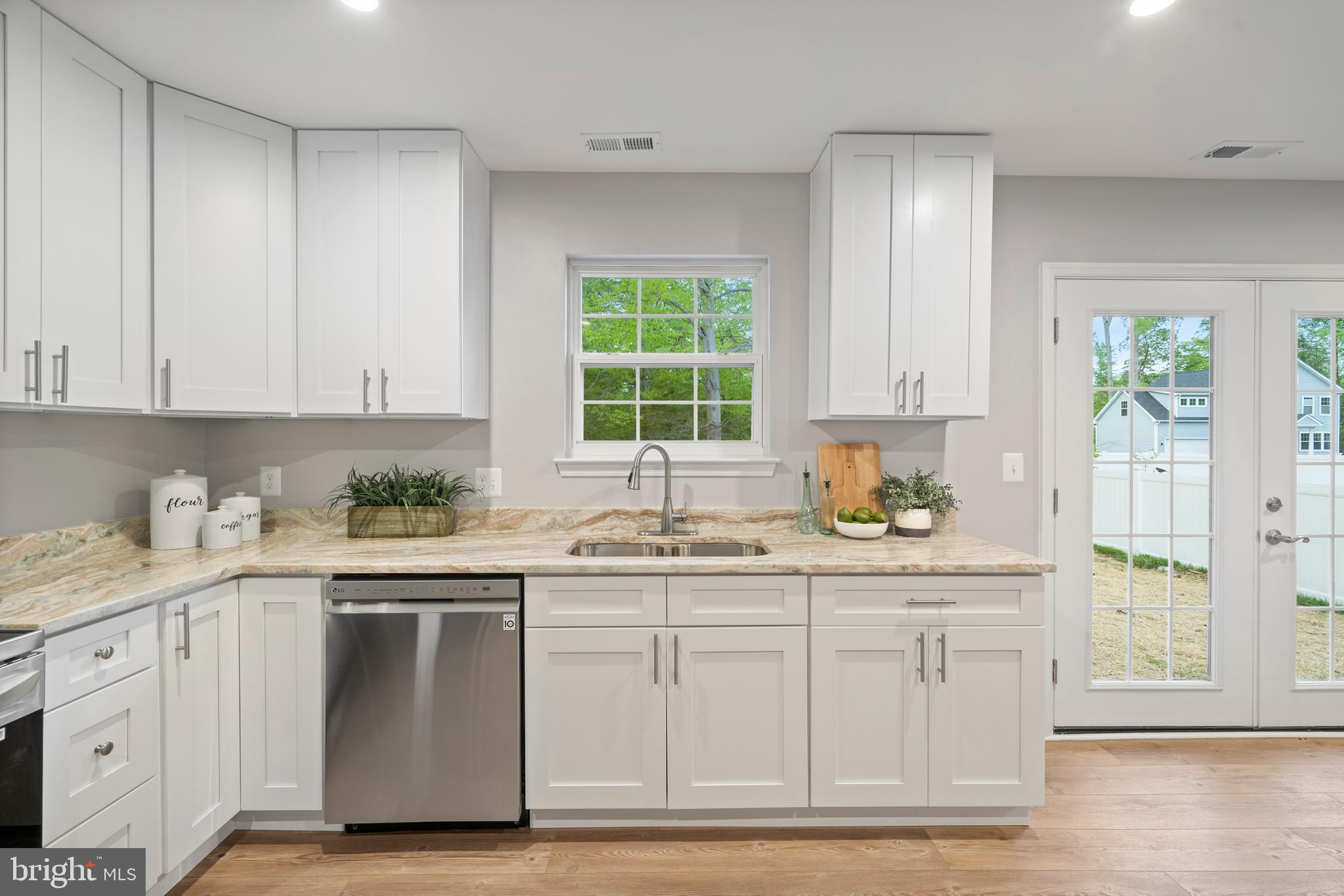 NORTH BEACH PARK - Residential