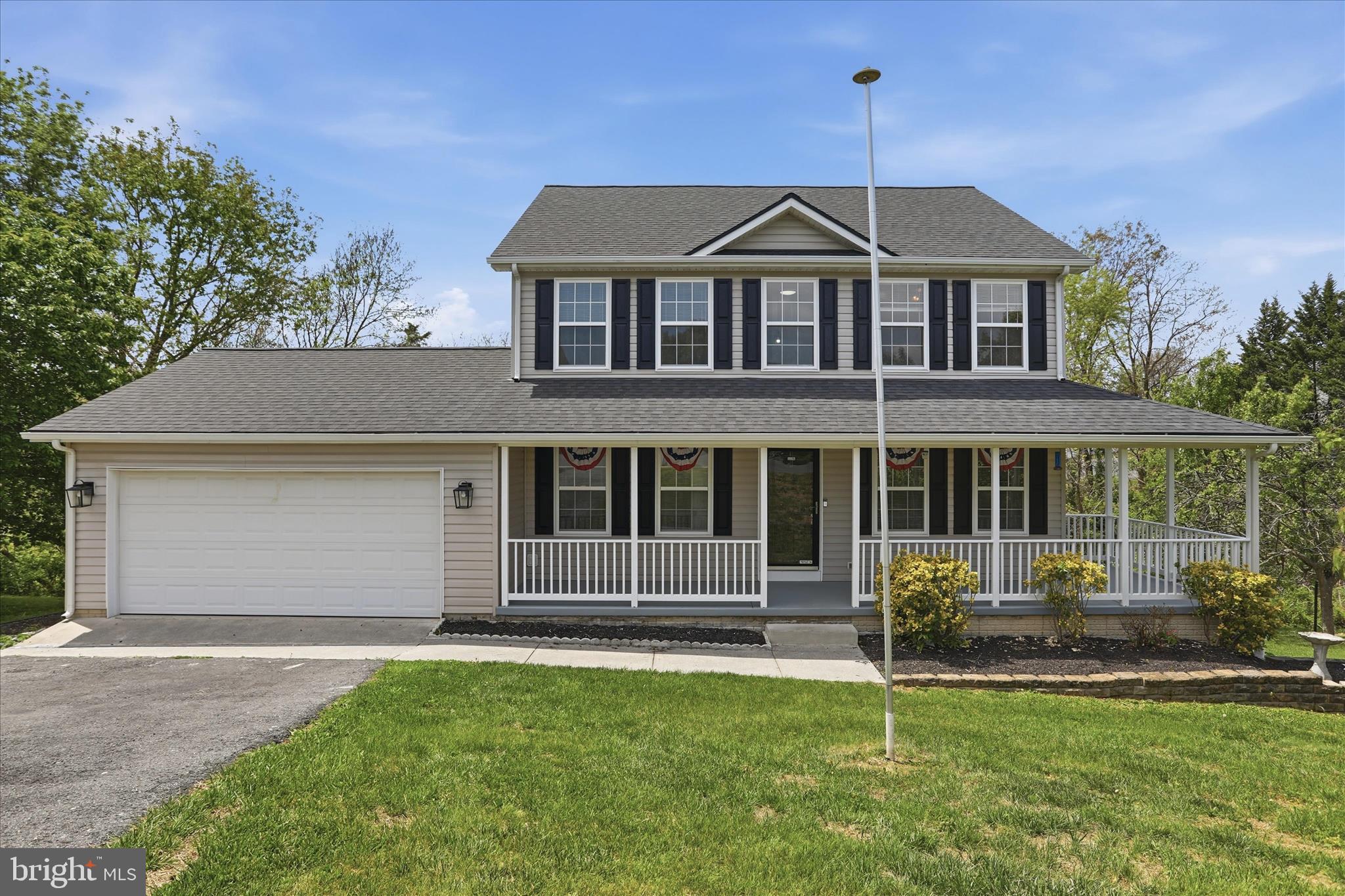 MILLS FARM - Residential