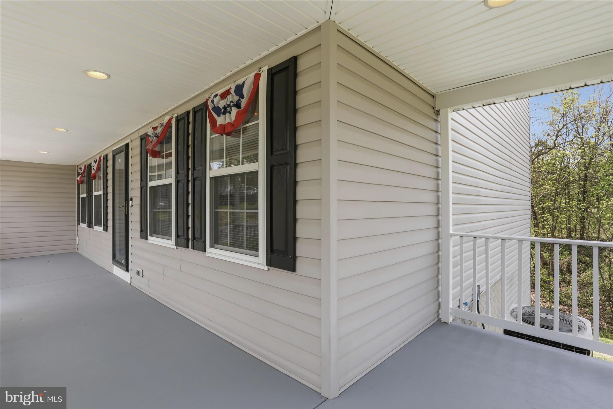 MILLS FARM - Residential