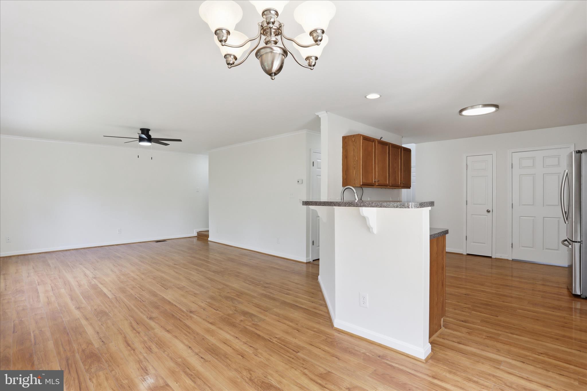 MILLS FARM - Residential