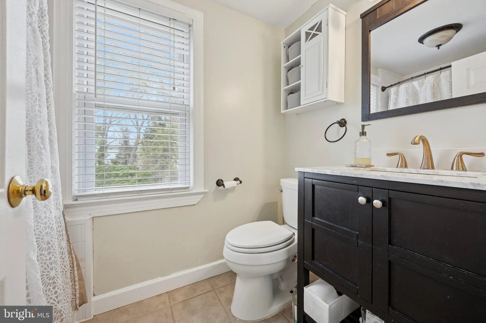 Hamilton, New Jersey 08619, United States, 3 Bedrooms Bedrooms, ,1 BathroomBathrooms,Residential,Pending,116078