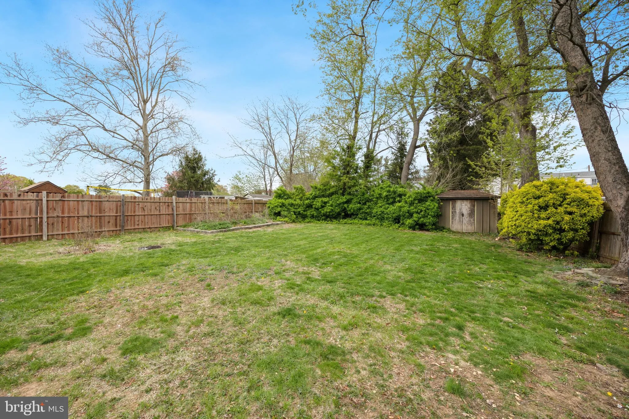 Hamilton, New Jersey 08619, United States, 3 Bedrooms Bedrooms, ,1 BathroomBathrooms,Residential,Pending,116078