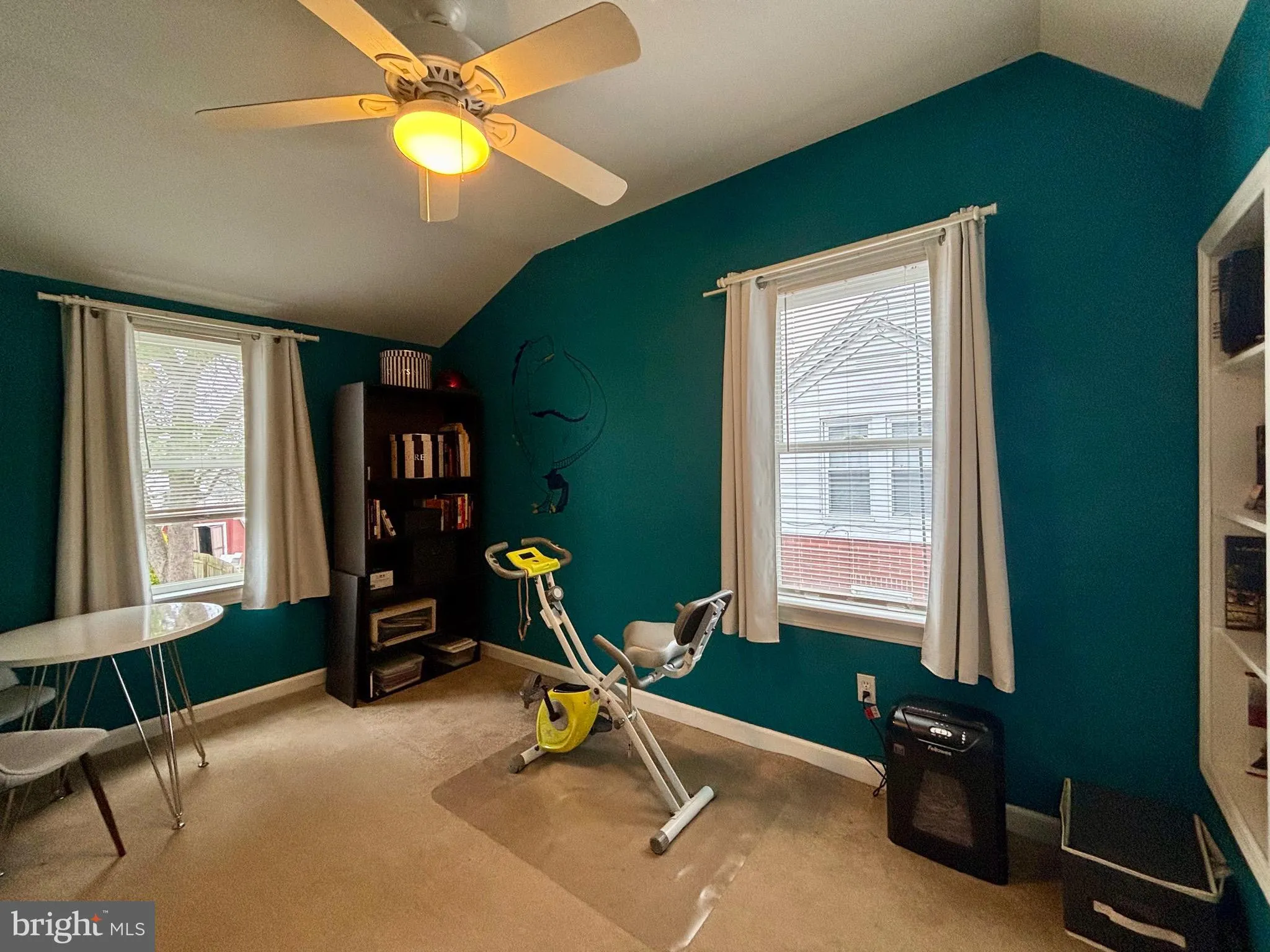 Hamilton, New Jersey 08619, United States, 3 Bedrooms Bedrooms, ,1 BathroomBathrooms,Residential,Pending,116078