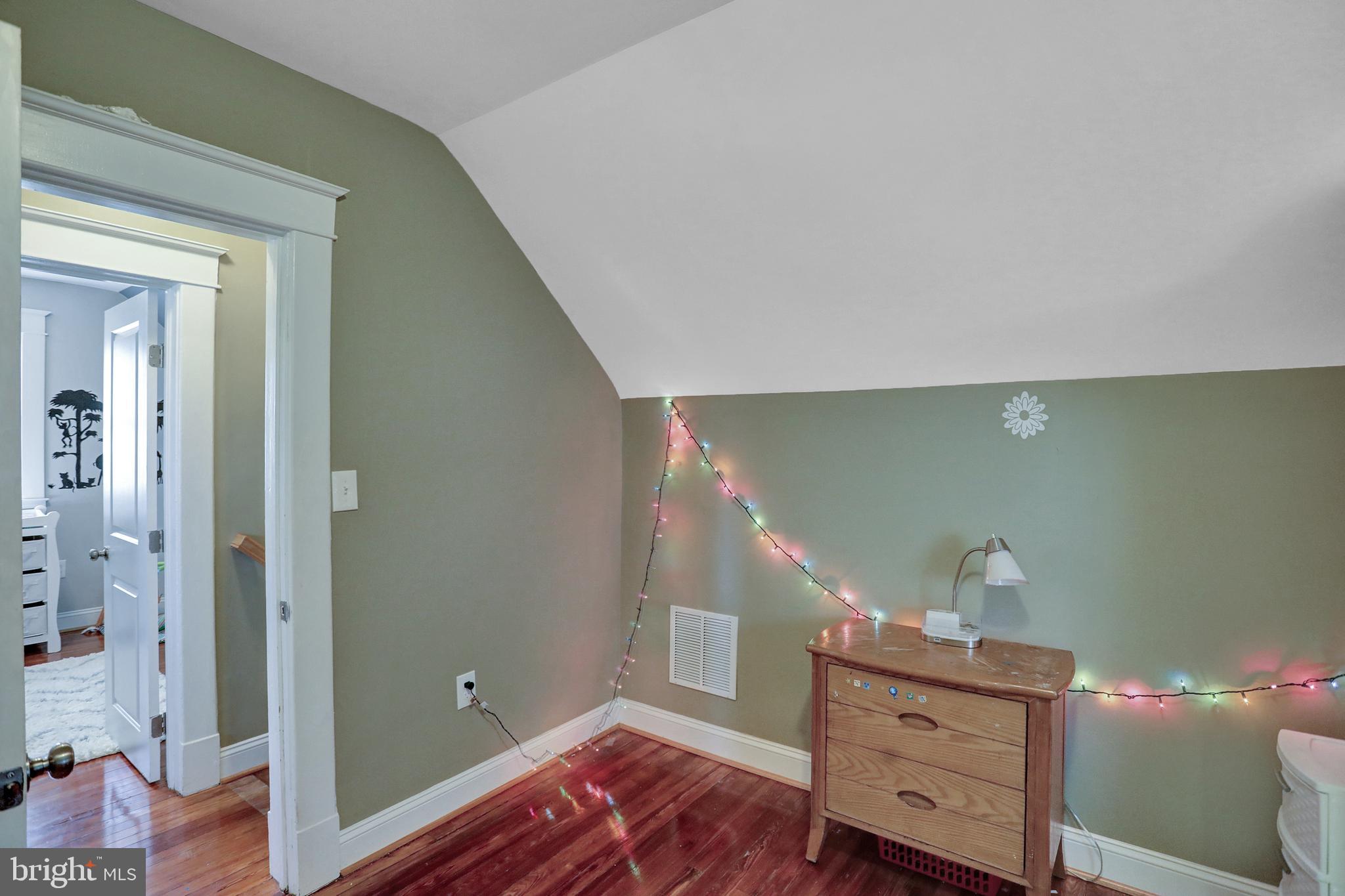 GWYNN OAK - Residential