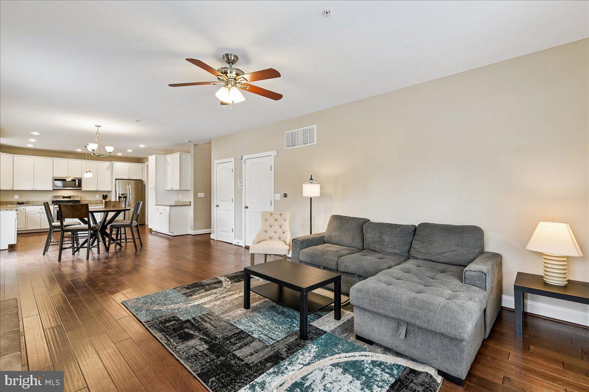 GUM SPRING FARMS - Residential