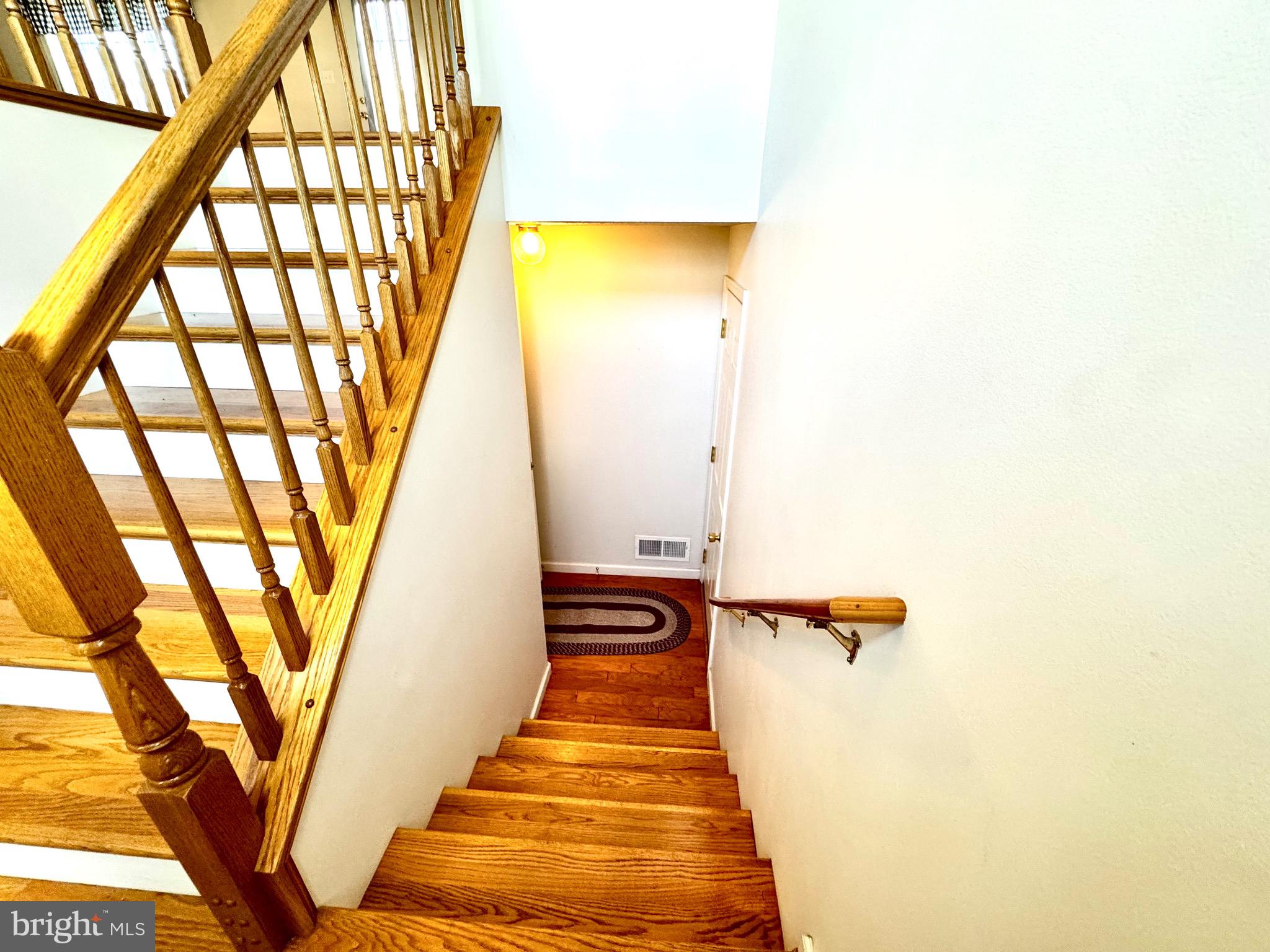 RIDGEFIELD - Residential