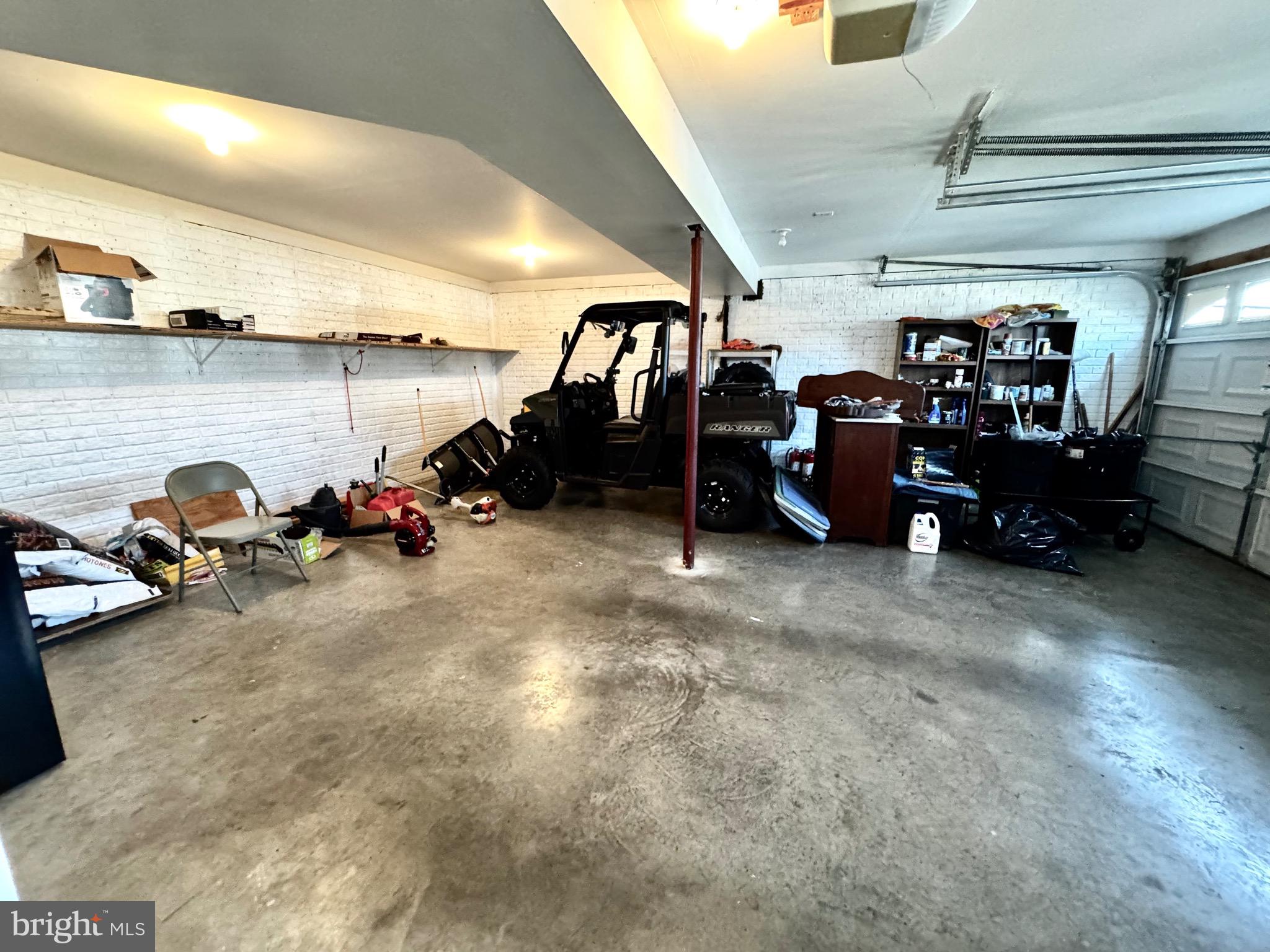 RIDGEFIELD - Residential