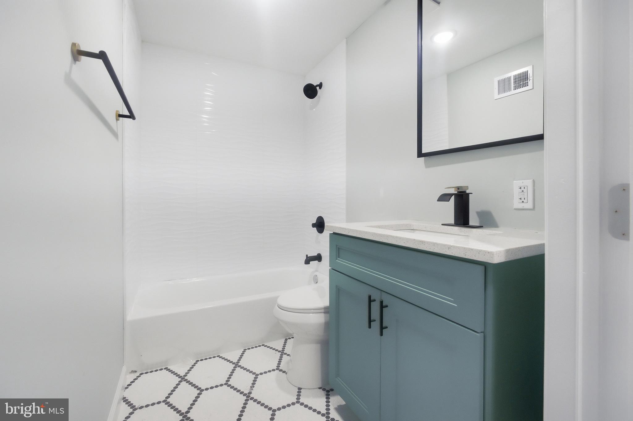 POINT BREEZE - Residential