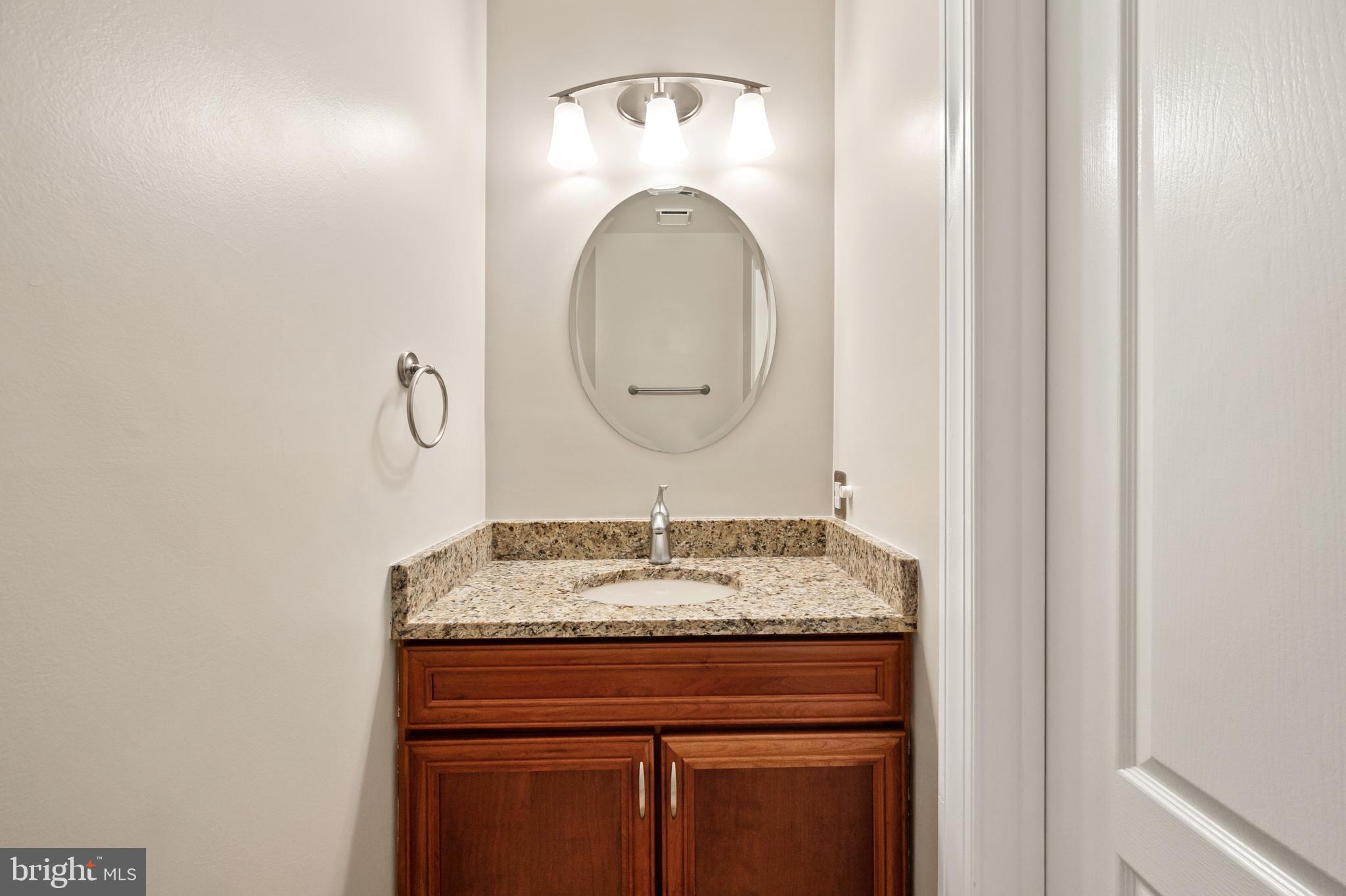 QUAKER HILL - Residential