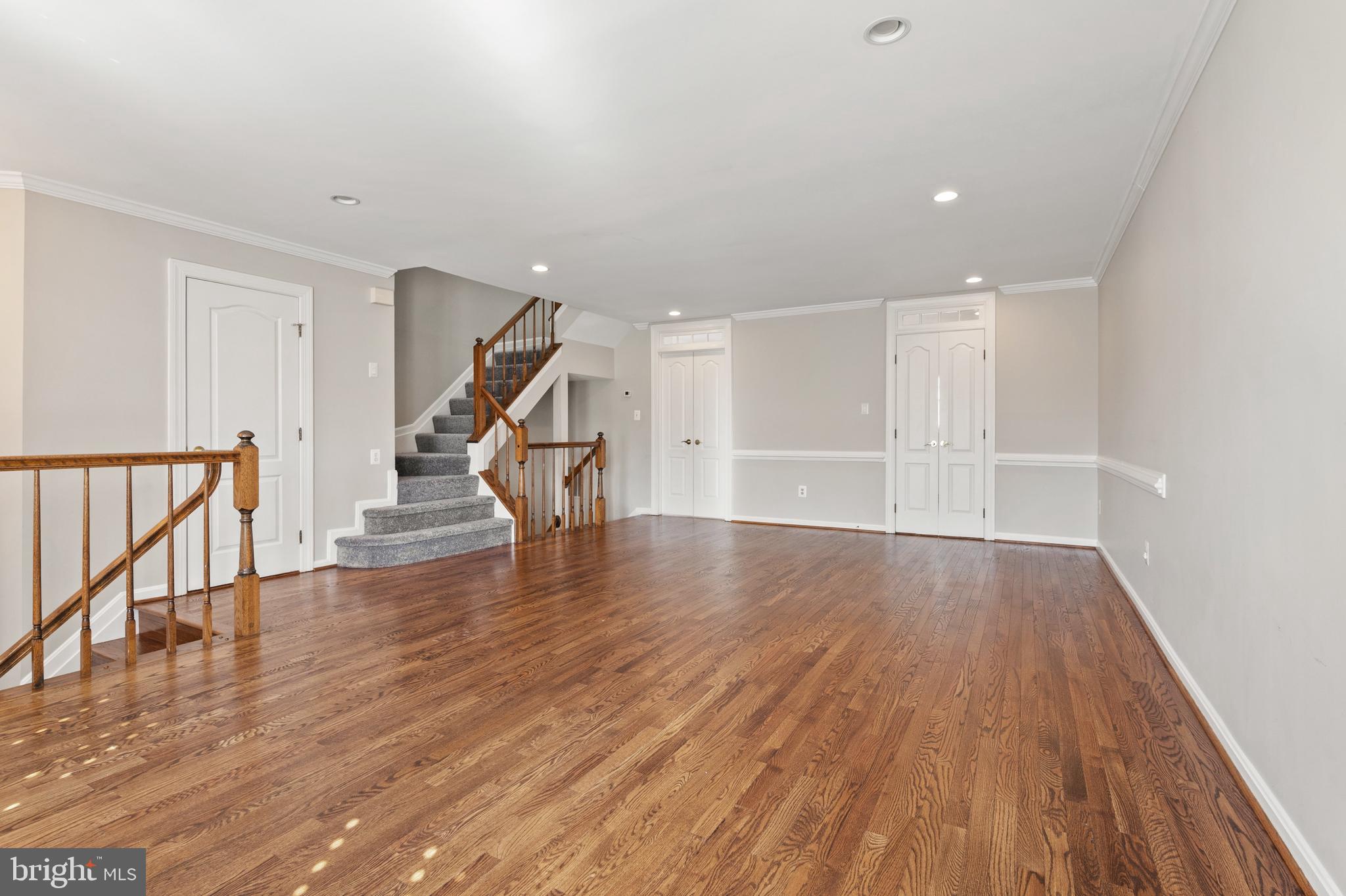 QUAKER HILL - Residential