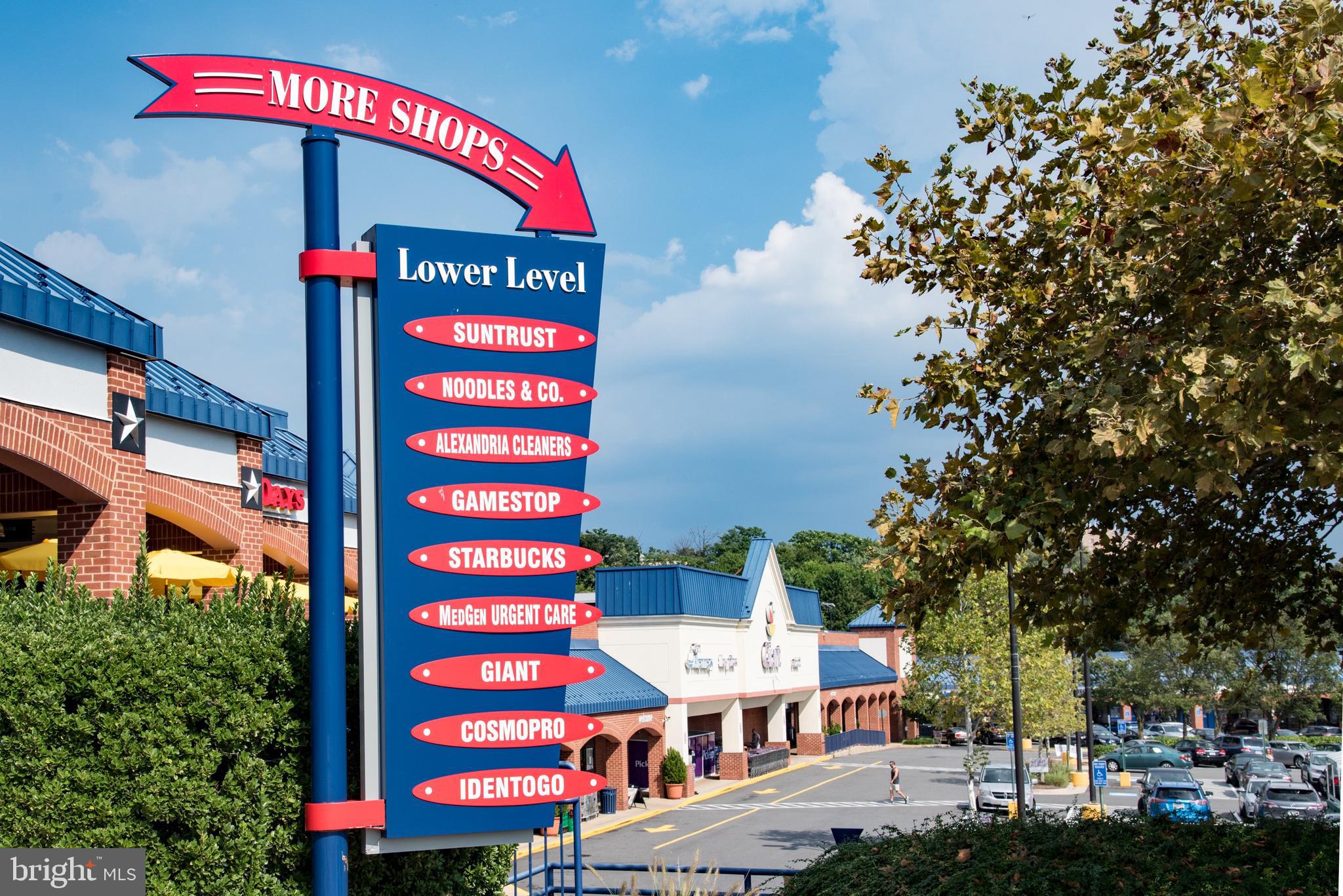 QUAKER HILL - Residential