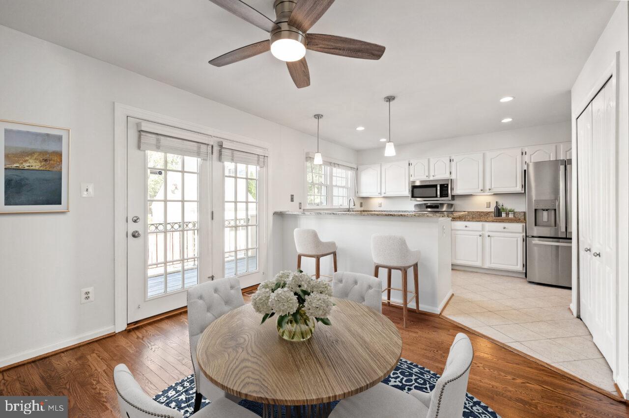 QUAKER HILL - Residential