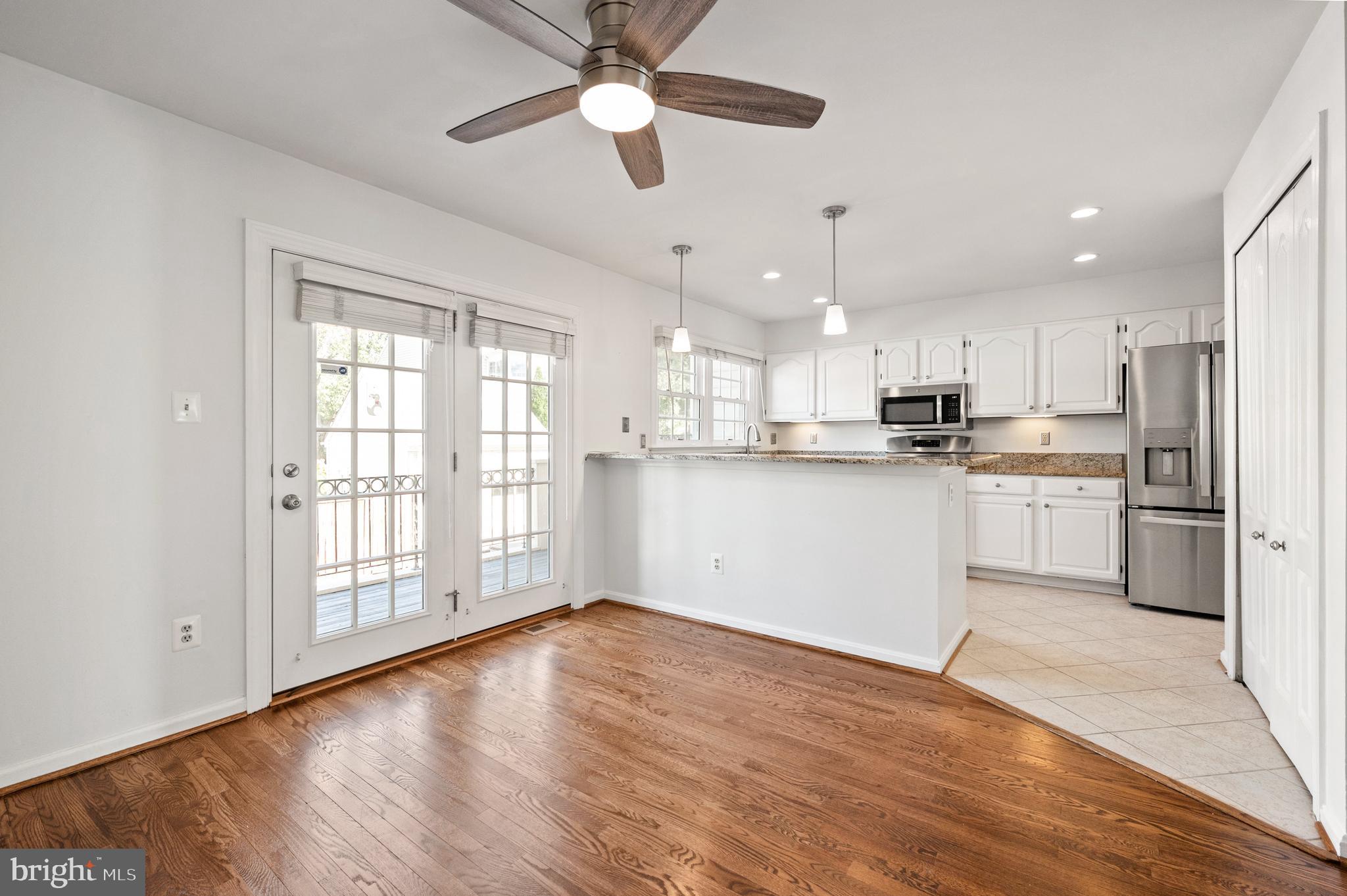 QUAKER HILL - Residential