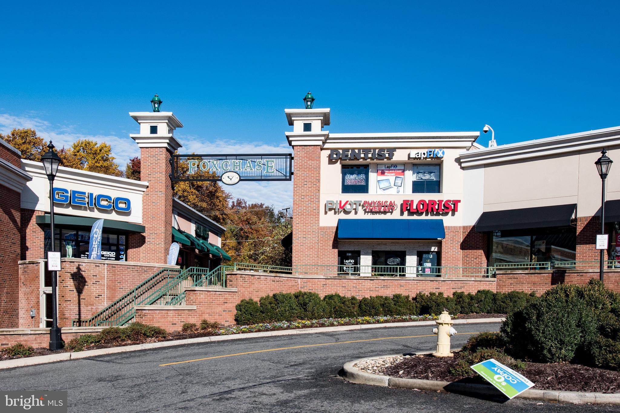 QUAKER HILL - Residential