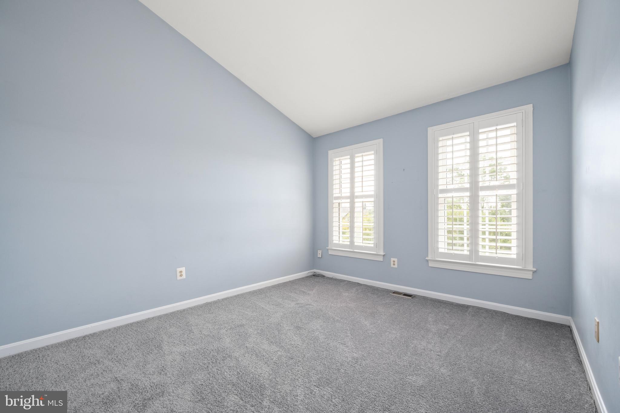 QUAKER HILL - Residential