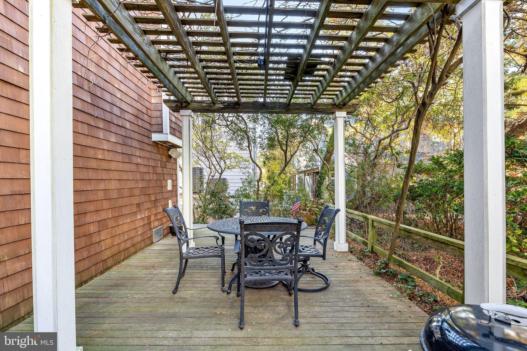 BALTIMORE HUNDRED - Residential