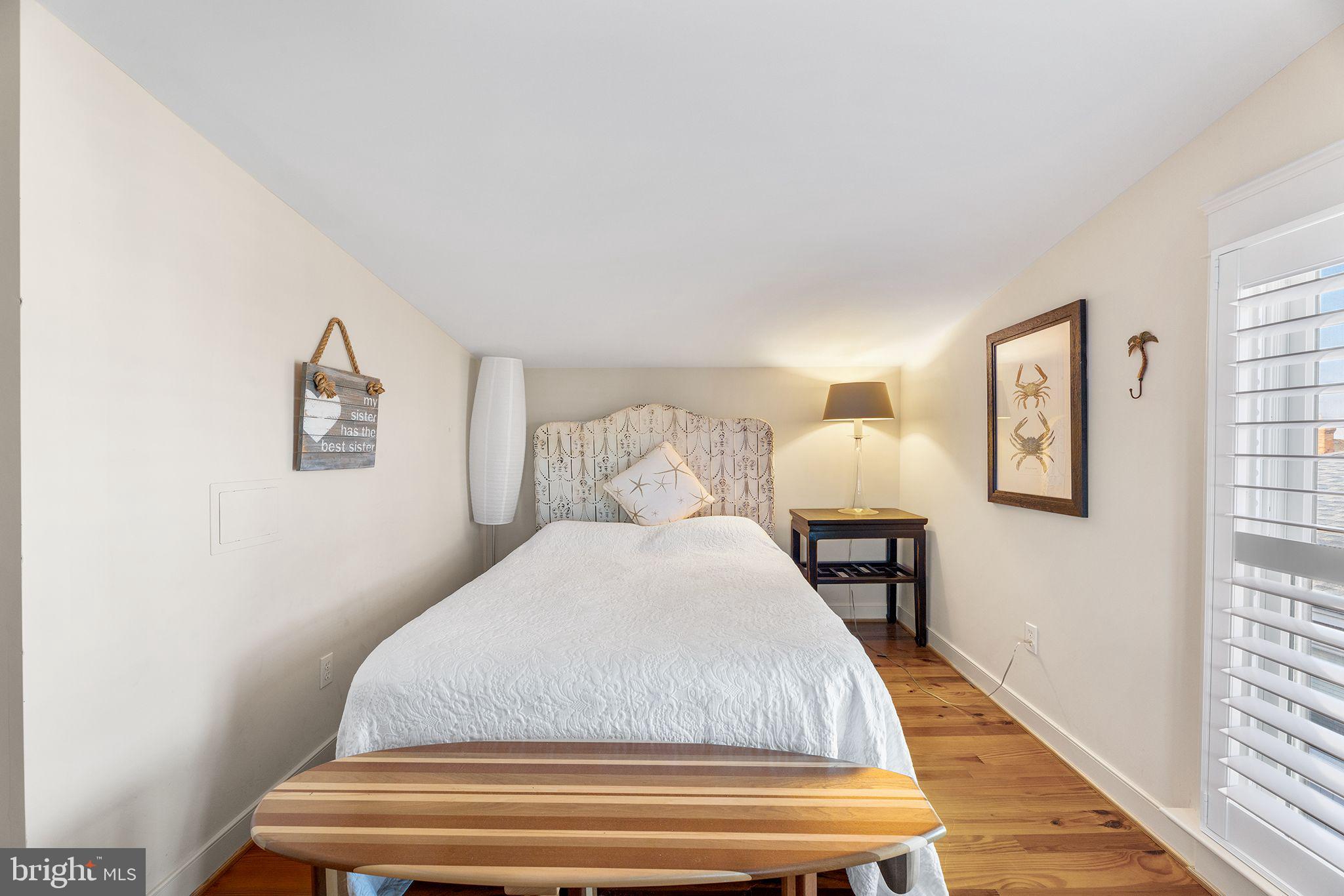 BALTIMORE HUNDRED - Residential