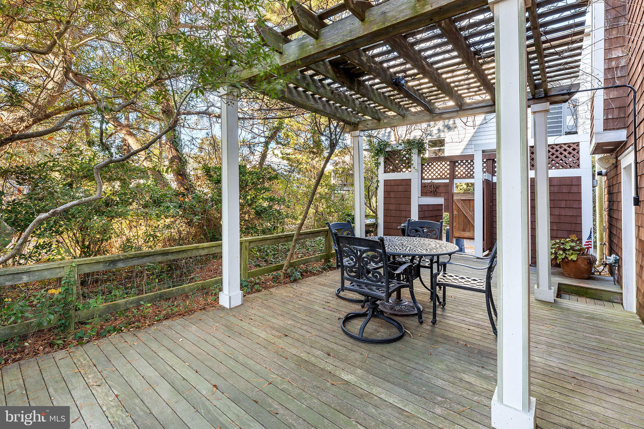 BALTIMORE HUNDRED - Residential