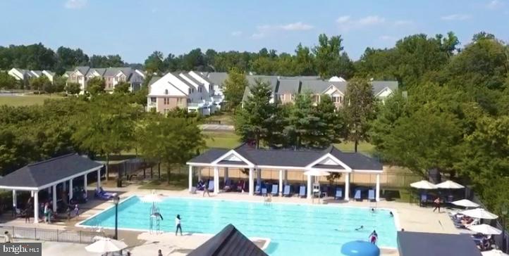 FAIRWOOD - Residential