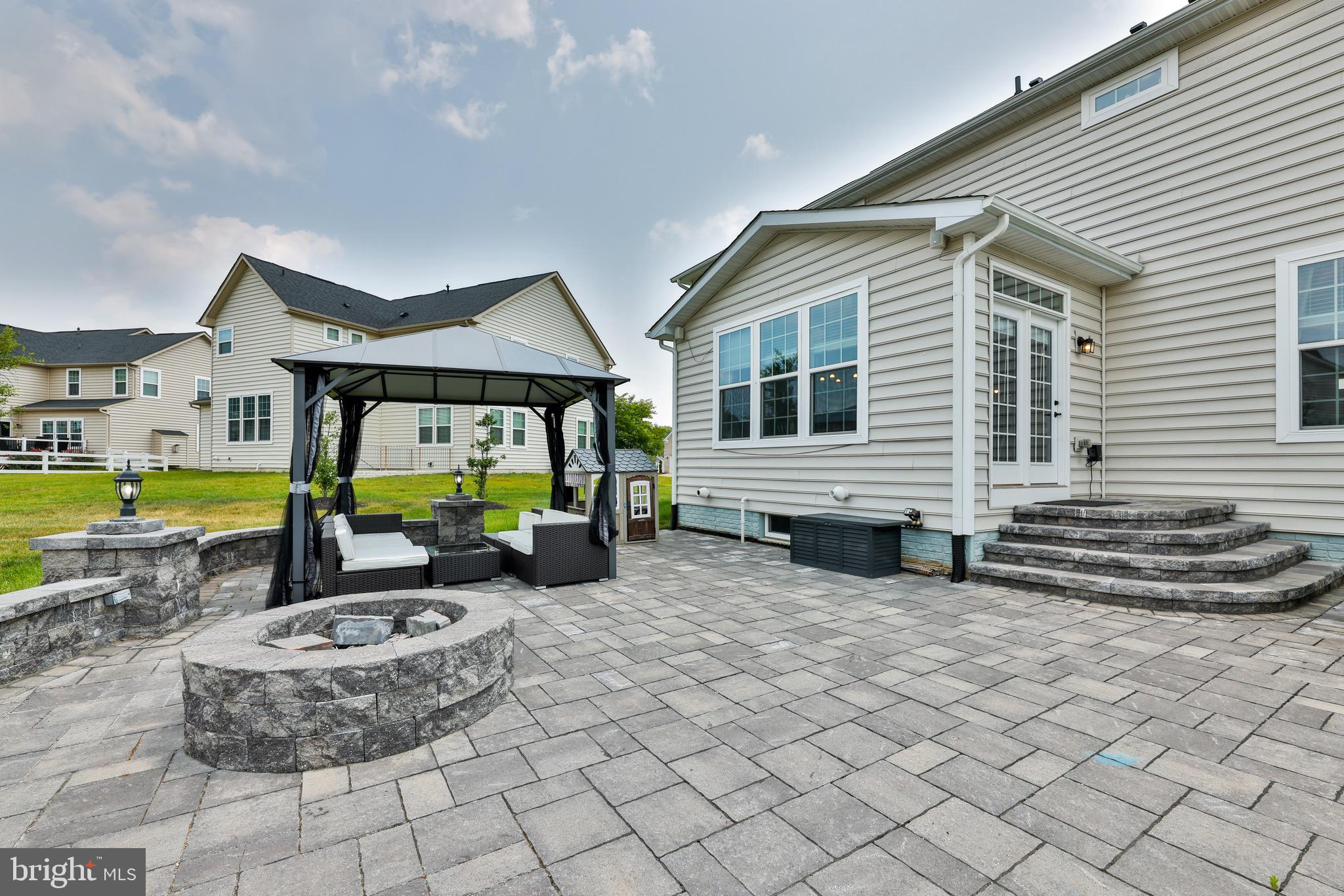 FAIRWOOD - Residential