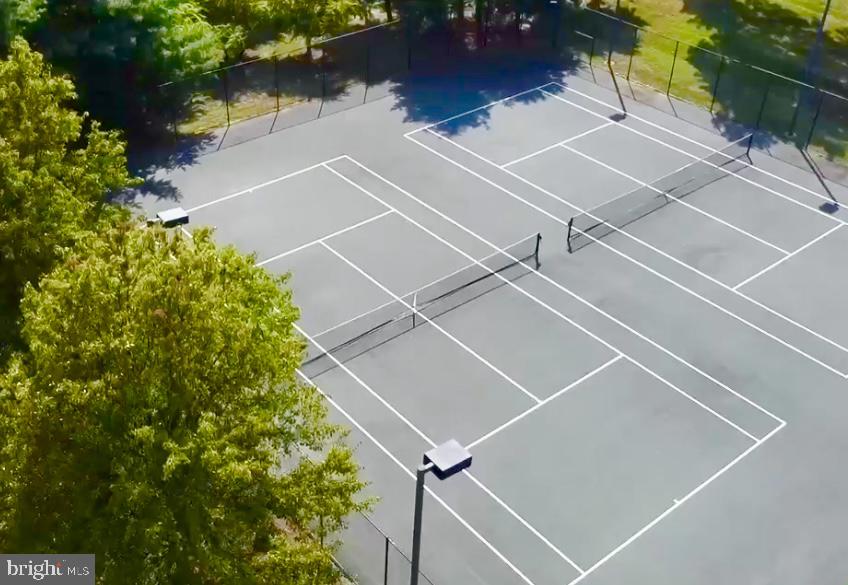 FAIRWOOD - Residential