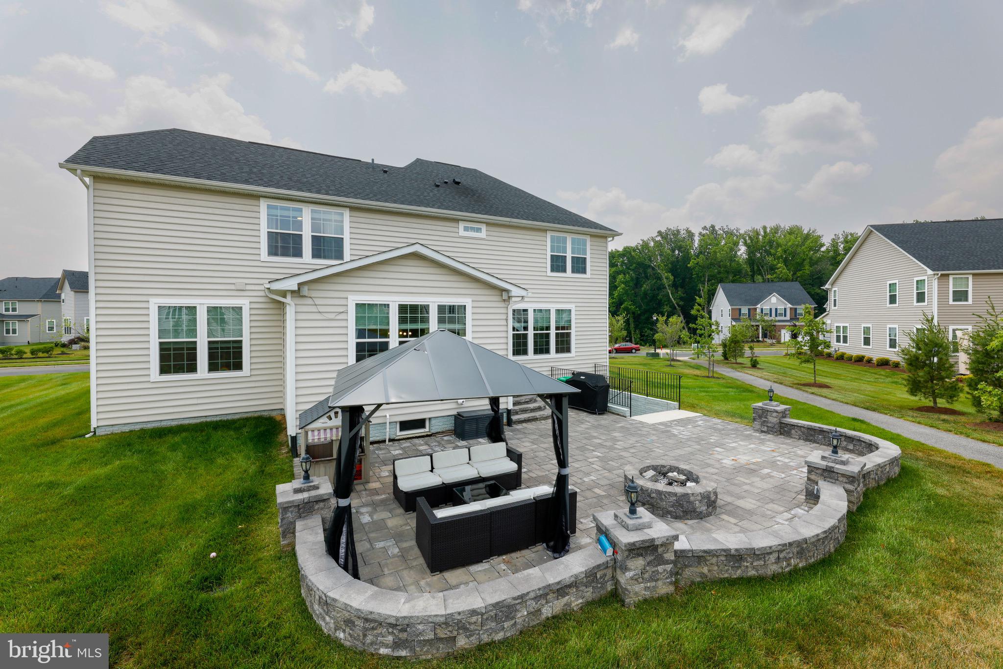 FAIRWOOD - Residential