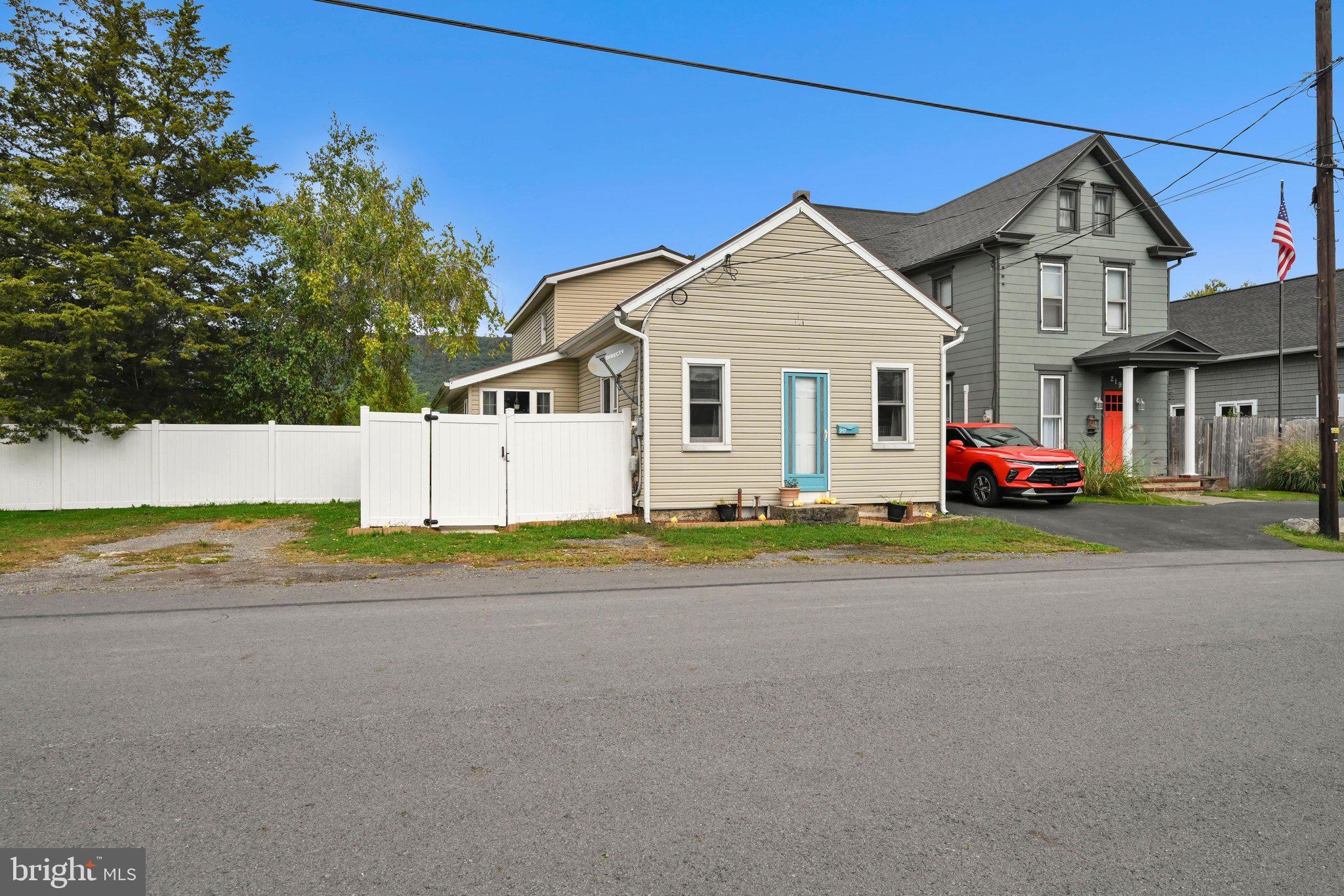 217 DIETRICH AVENUE