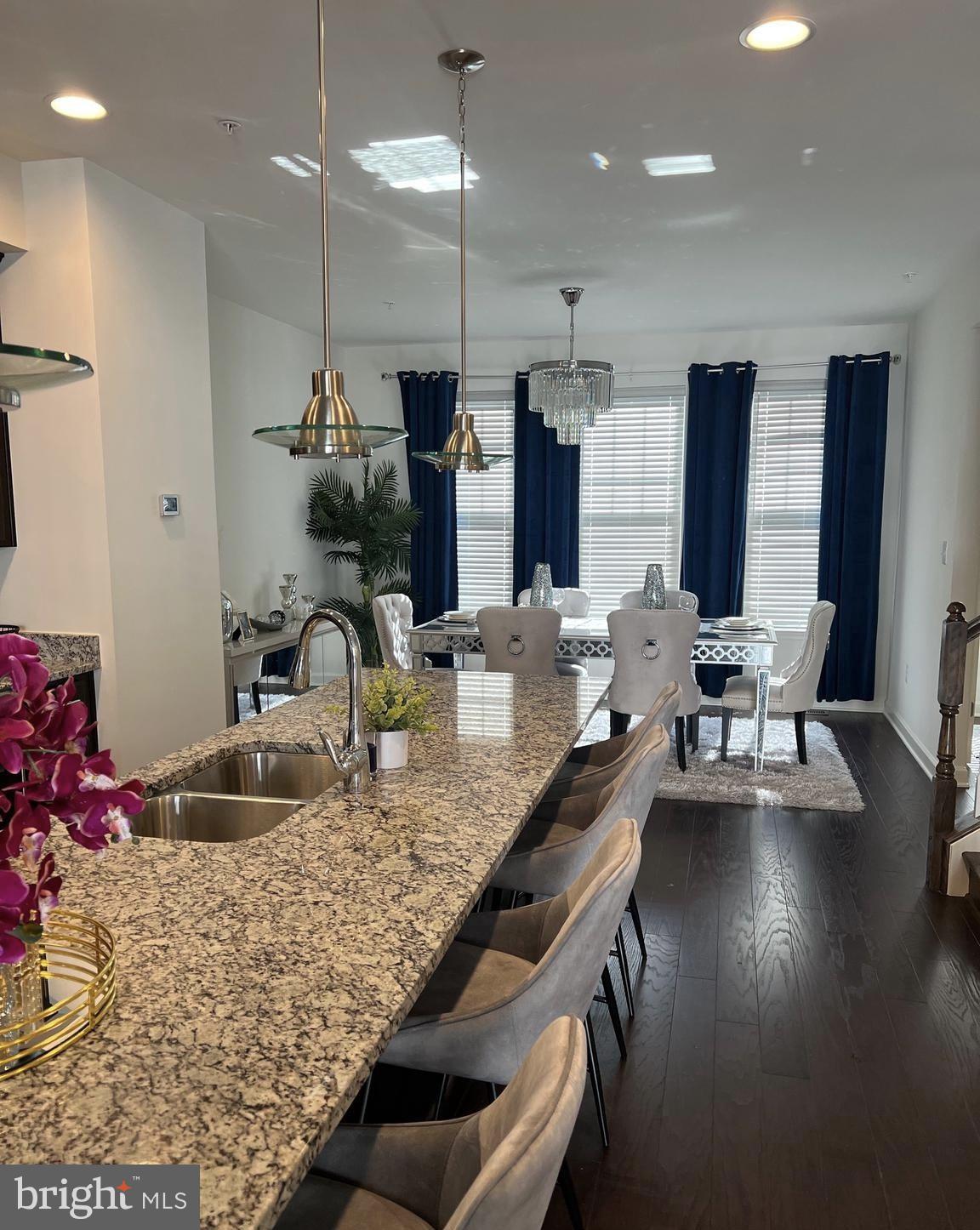 WOOD GLEN - Residential Lease