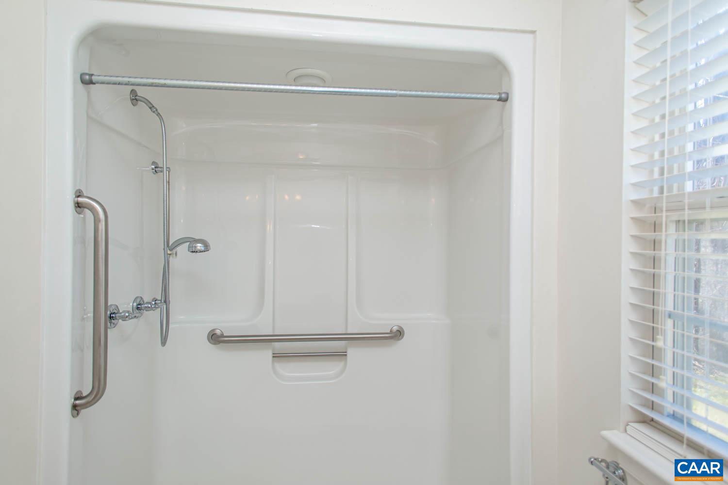 EVERGREEN VILLAGE - Residential