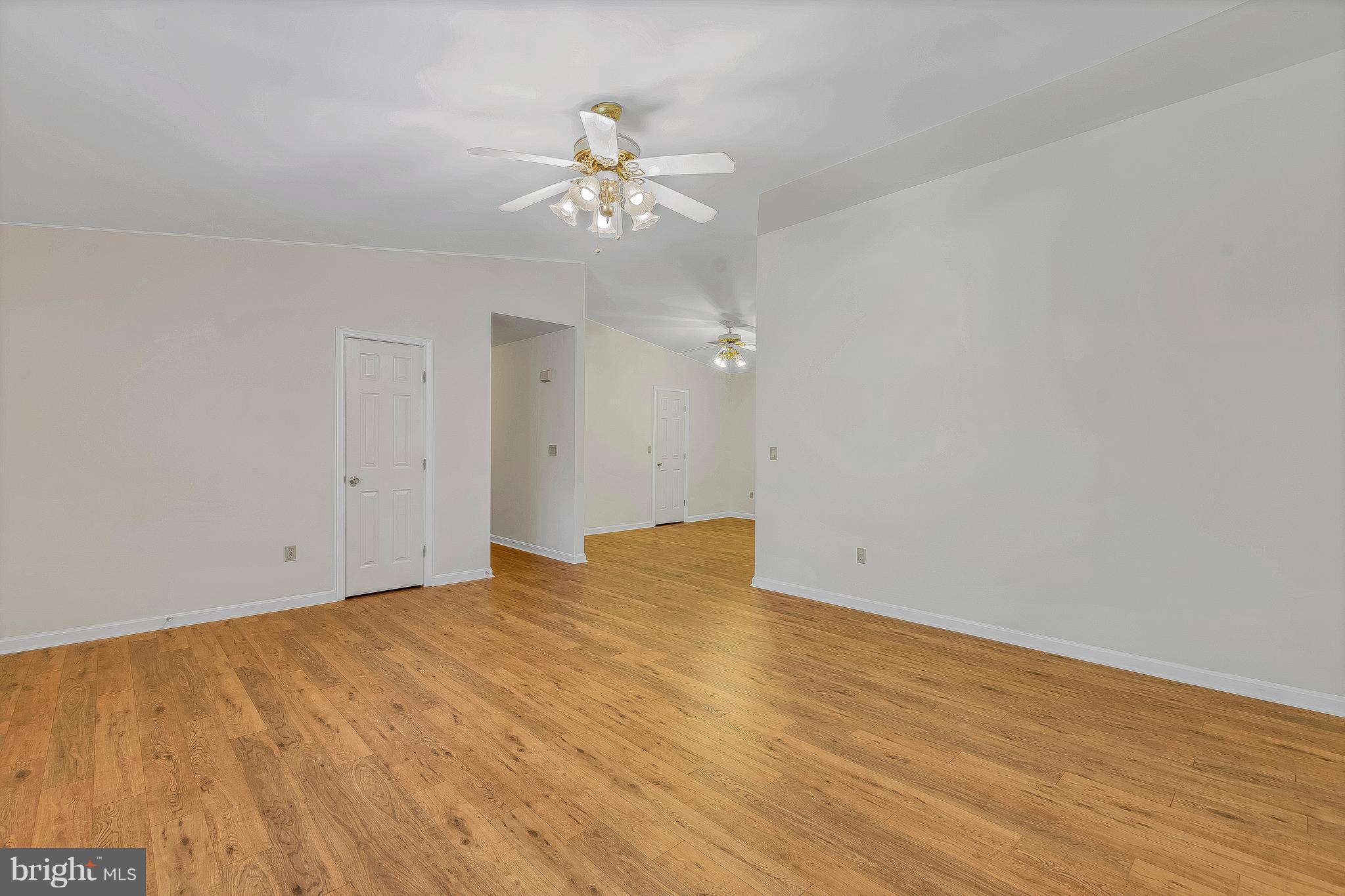 TOWN CREEK - Residential