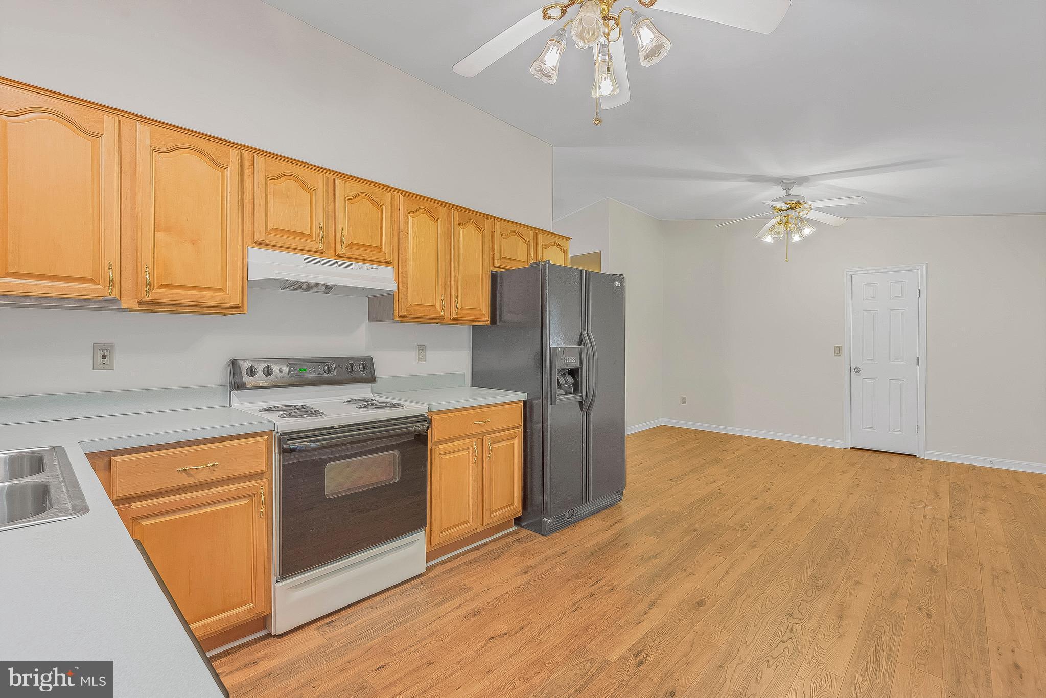 TOWN CREEK - Residential