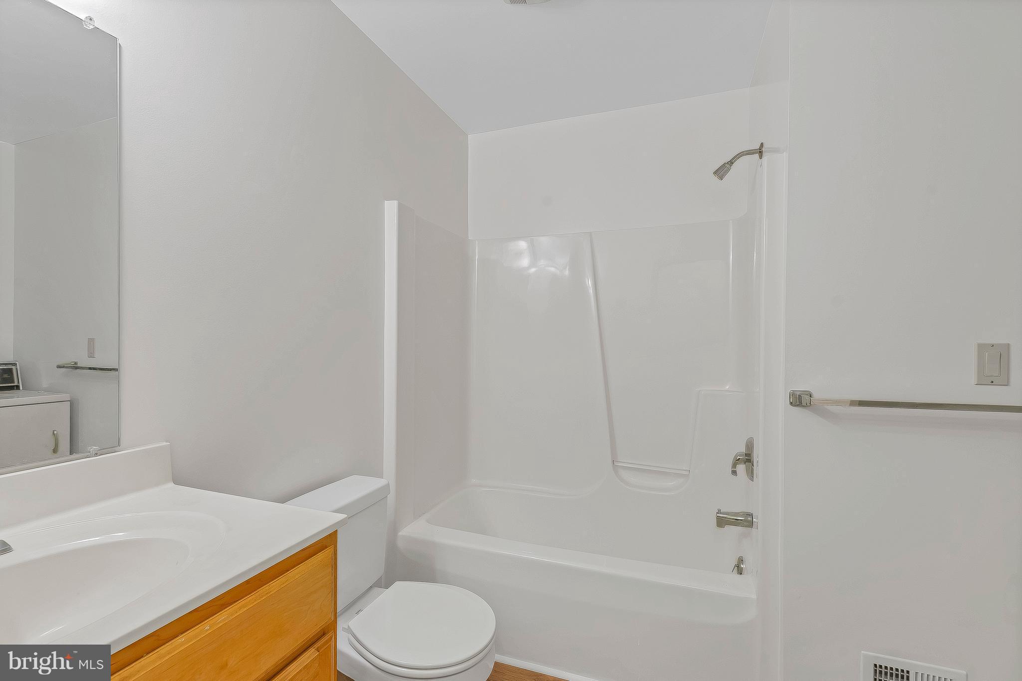 TOWN CREEK - Residential