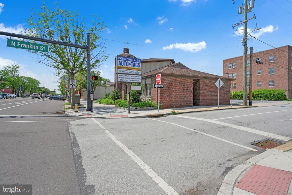 Photo of 377 E High Street, POTTSTOWN, PA 19464 (MLS # PAMC2144144)