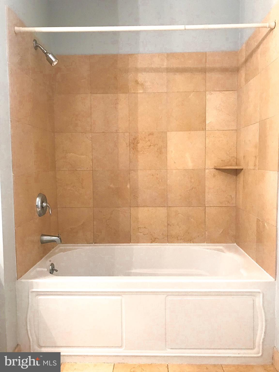 WATERFRONT SQUARE - Residential