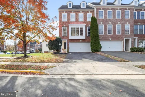 14530 Guilford Ridge Road, Haymarket, VA MLS: VAPW2105288