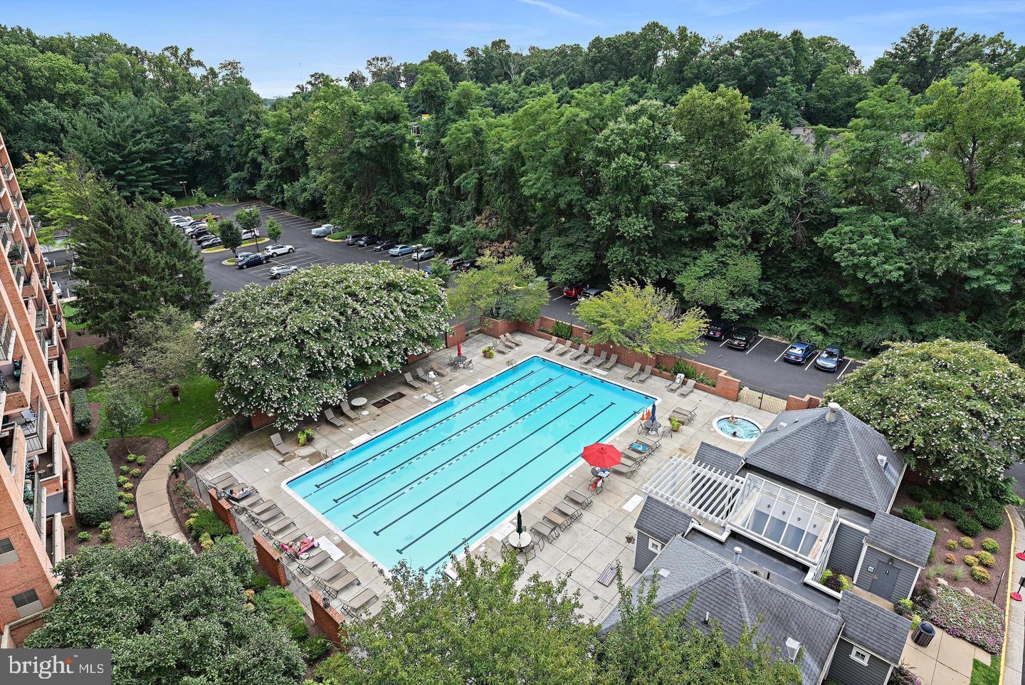 RENAISSANCE AT TYSONS - Residential Lease