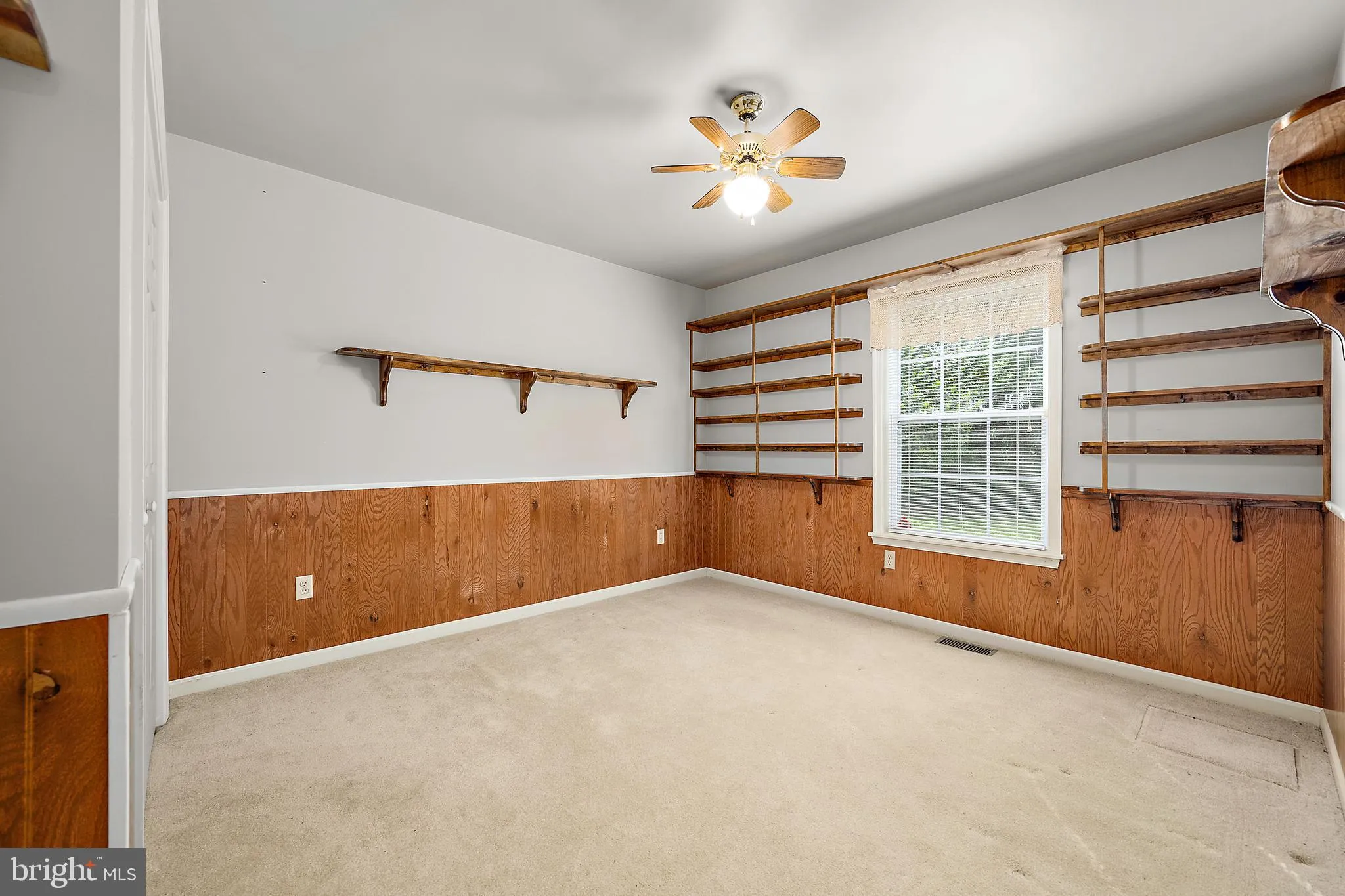 Whaleyville, Maryland 21872, United States, 3 Bedrooms Bedrooms, ,2 BathroomsBathrooms,Residential,Pending,128795