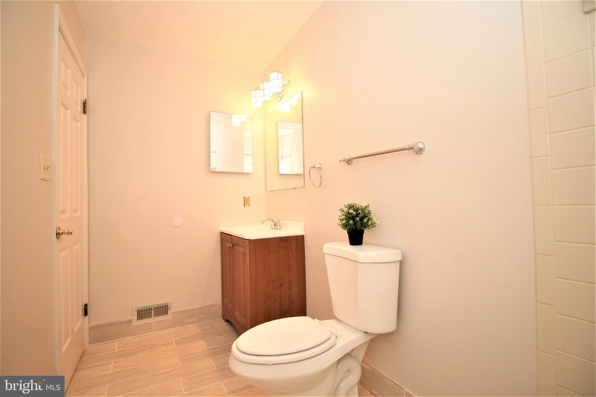 COLESVILLE VILLAGE - Residential Lease