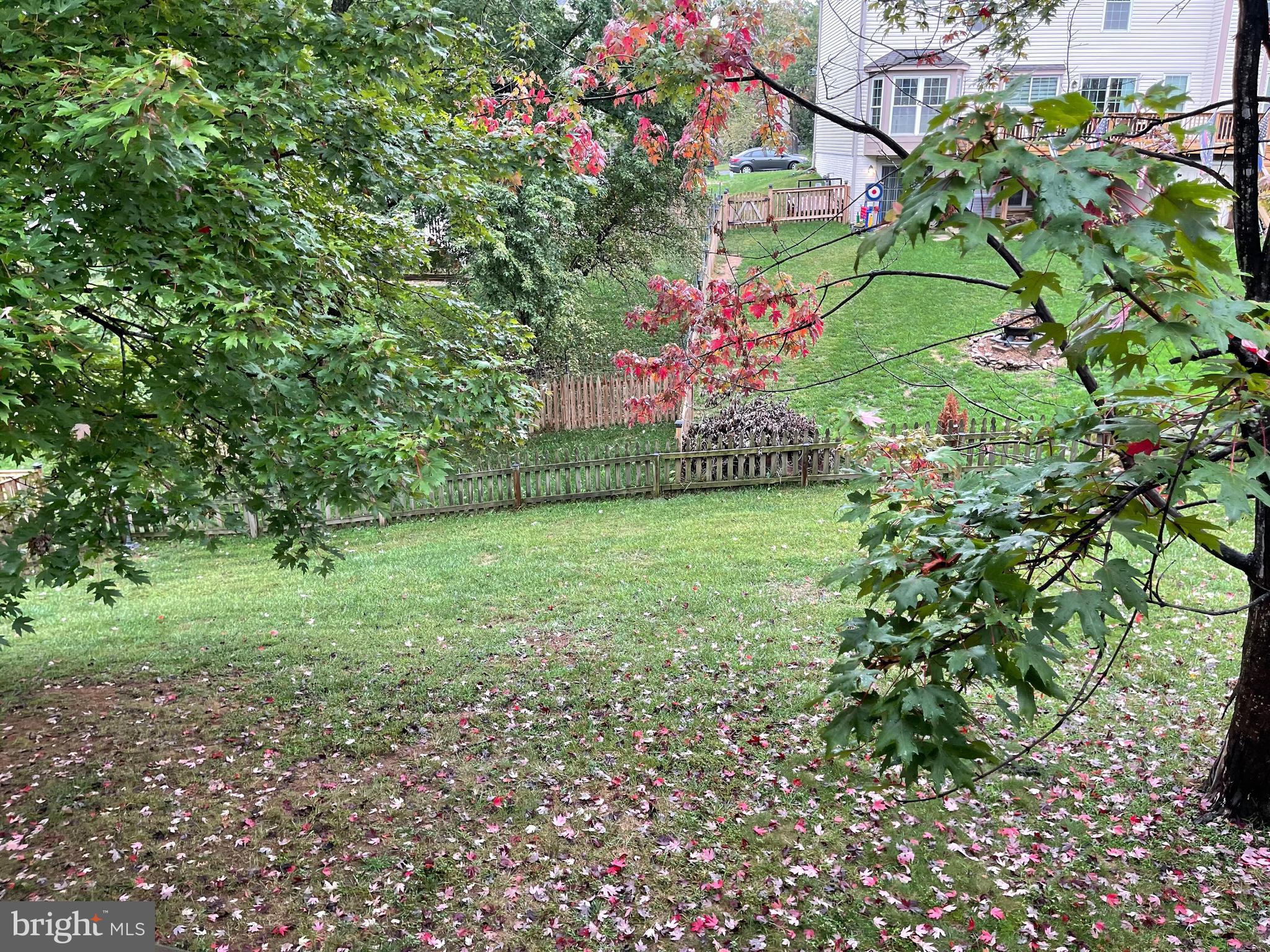 TWIN OAKS FARM - Residential Lease