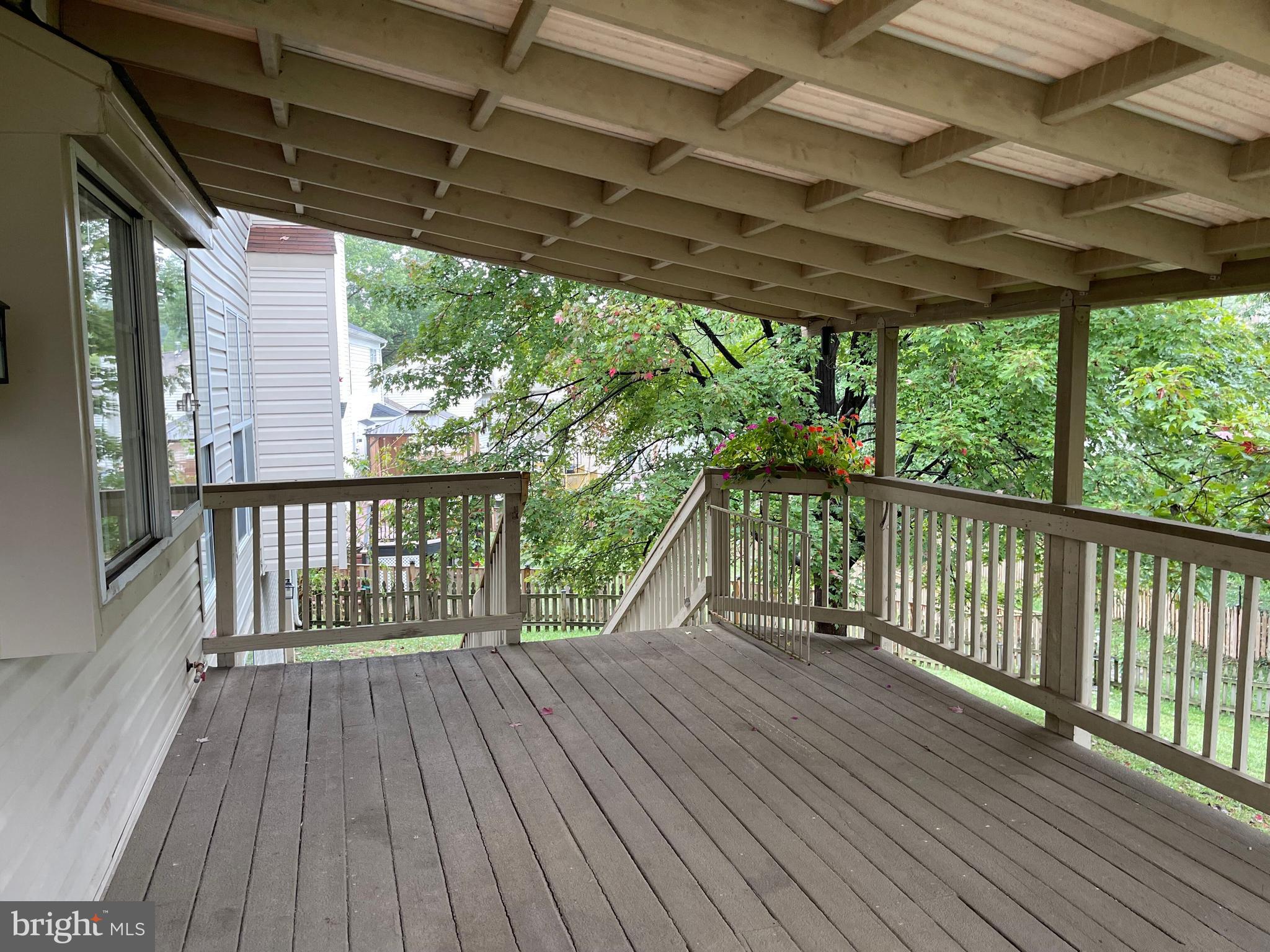 TWIN OAKS FARM - Residential Lease