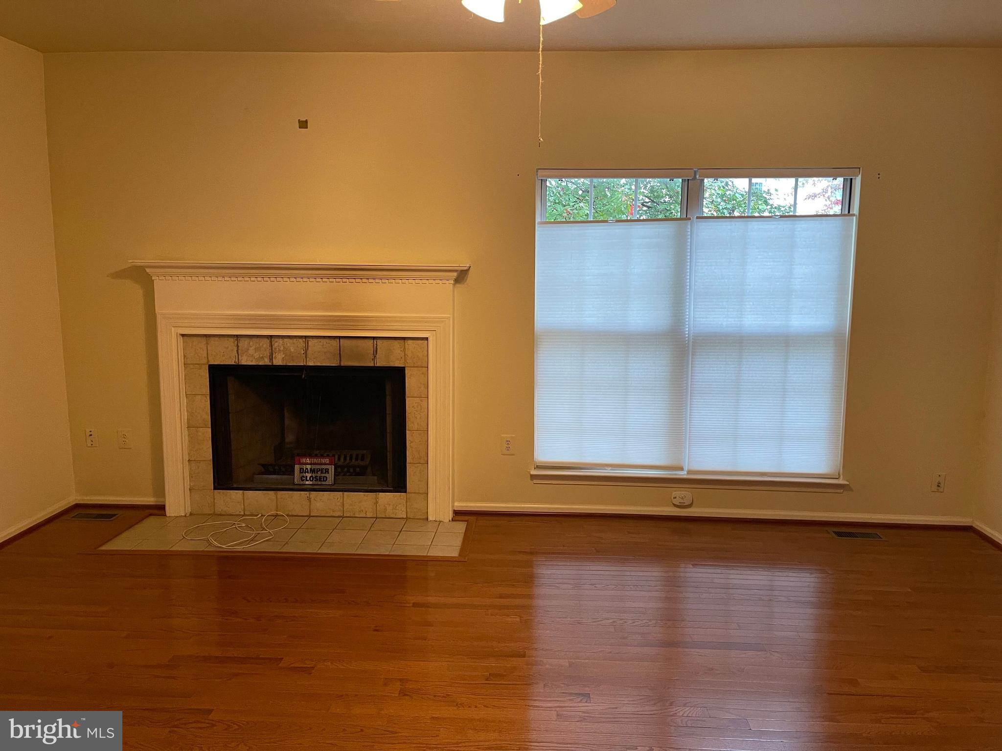 TWIN OAKS FARM - Residential Lease