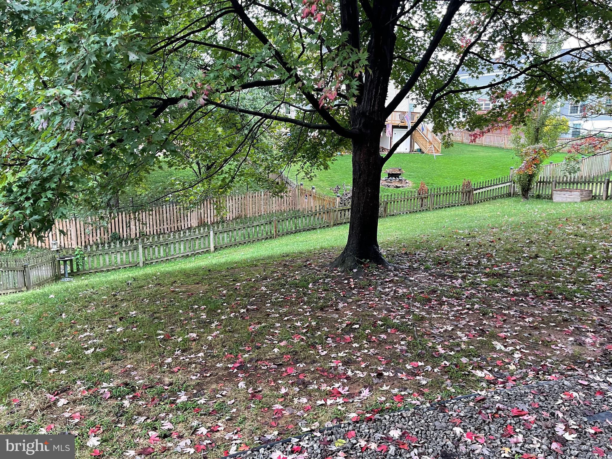 TWIN OAKS FARM - Residential Lease