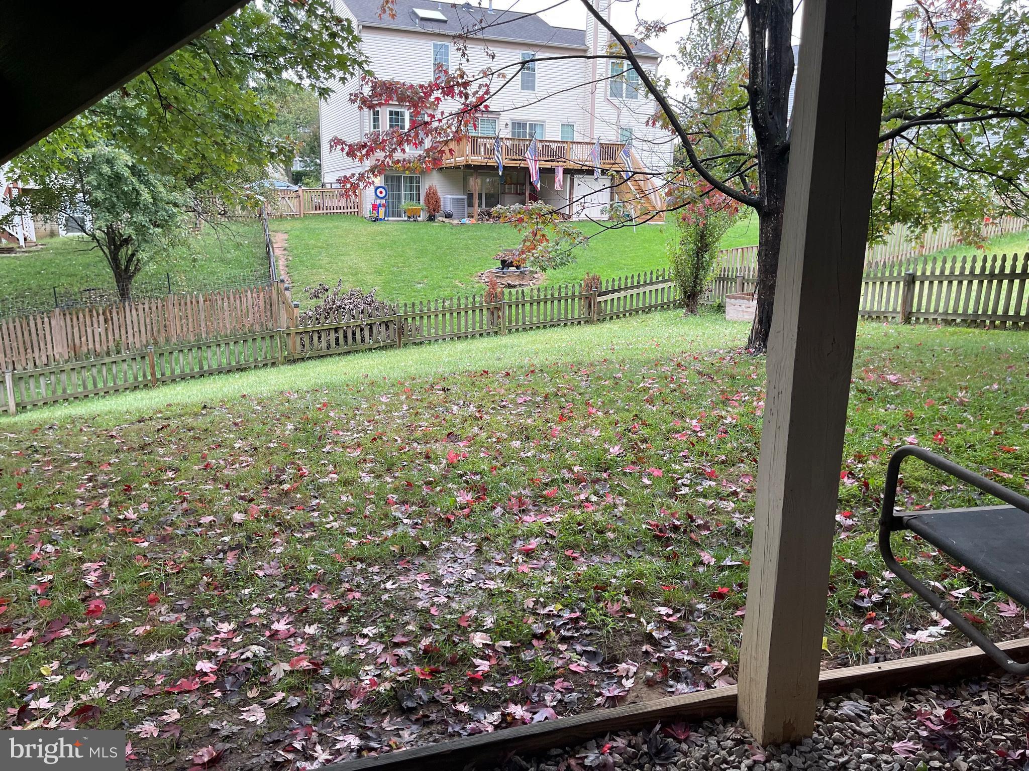 TWIN OAKS FARM - Residential Lease